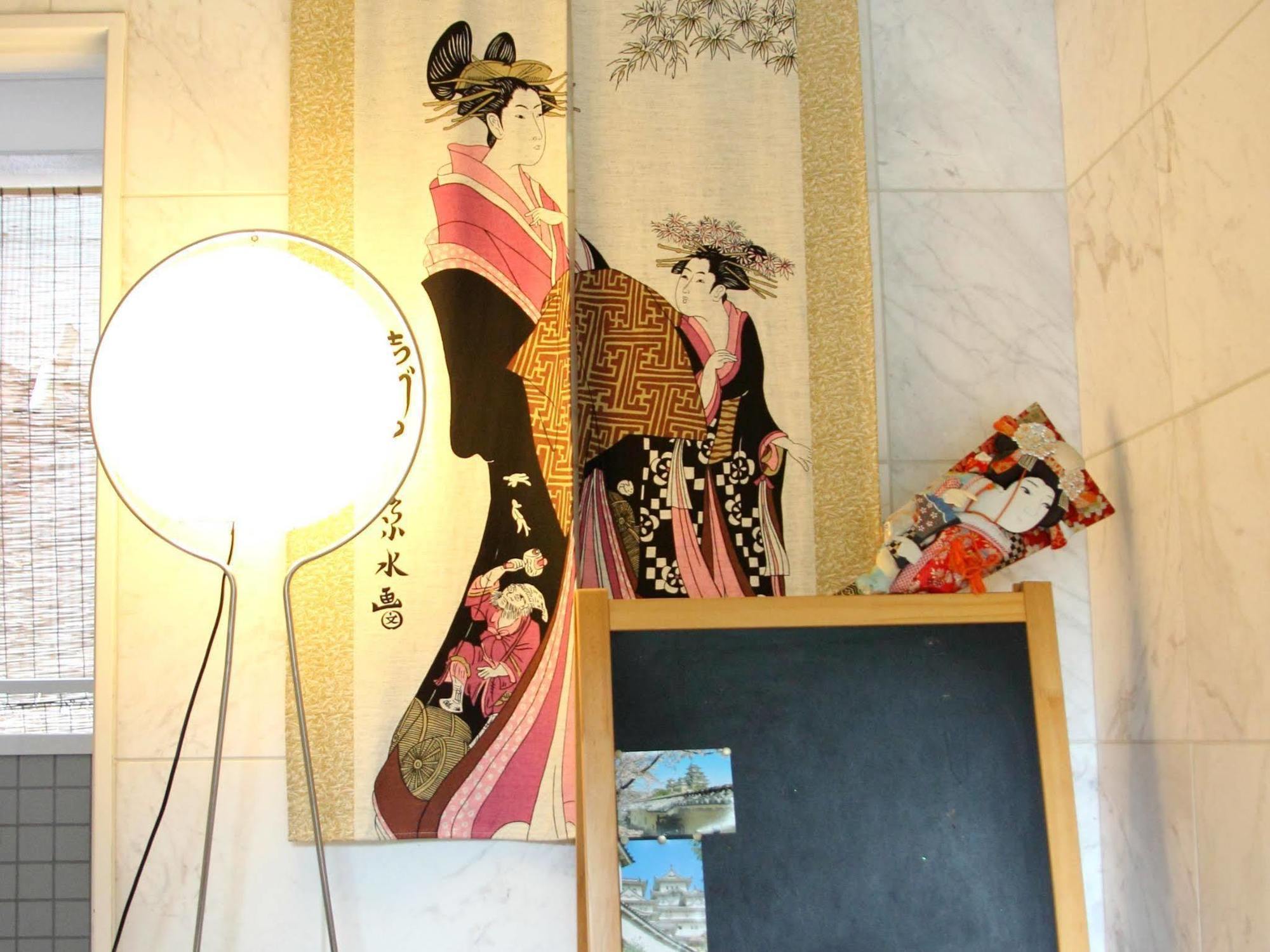 Ryokan Sinsekai - Tourpalace Osaka Bagian luar foto